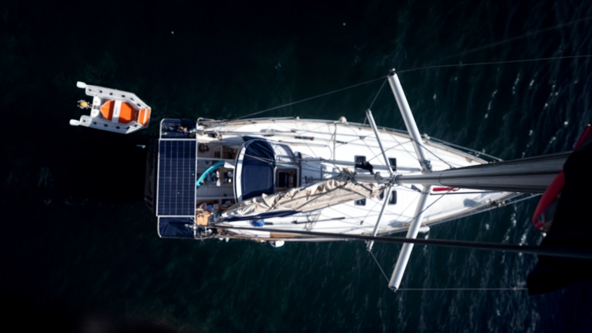 Amplio y cómodo velero - Imagen 2