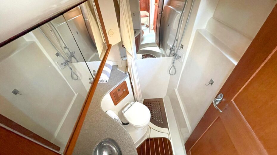Exclusivo Catamaran a motor - Imagen 2