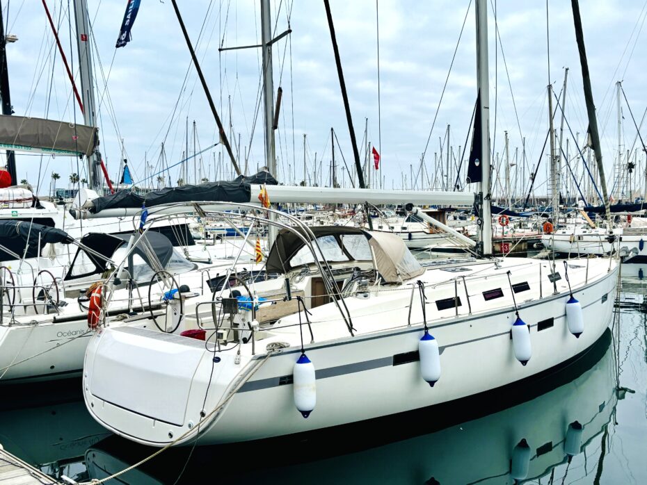 Velero Bavaria 45