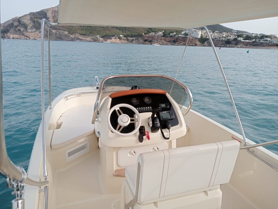 A Bordo de Nuestra Motora
