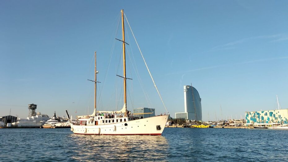 Majestuoso velero clásico - Imagen 15