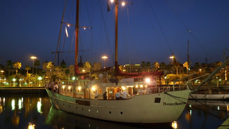 Majestuoso velero clásico - Imagen 4