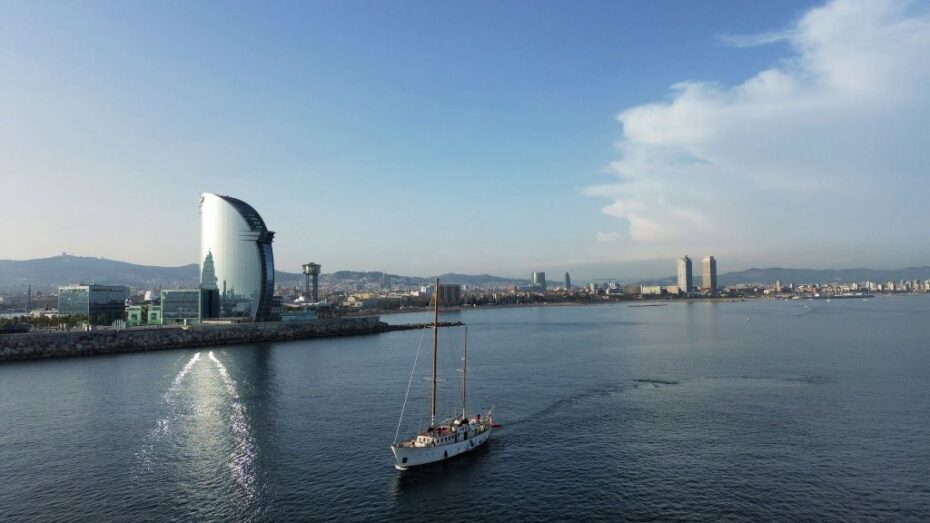 Majestuoso velero clásico - Imagen 2